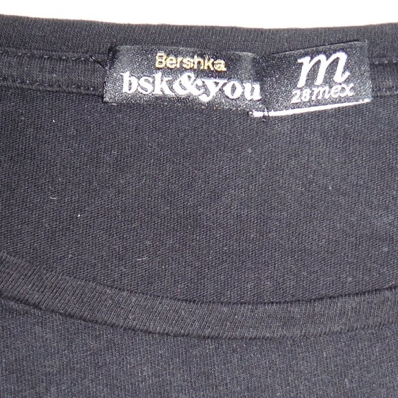 ✅3/40$ BERSHKA tee - Picture 3 of 4